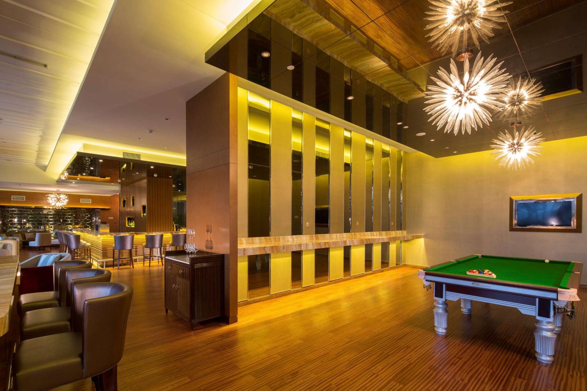 Отель Doubletree By Hilton Ningbo - Chunxiao Экстерьер фото